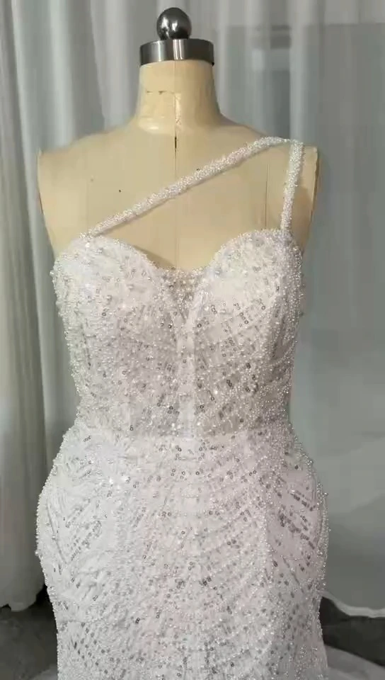 Dripping Pearl Wedding Dress on Black Girl Beaded Lace Mermaid White Wedding Dress RSW2439 With Straps Reception Bridal Gown 1