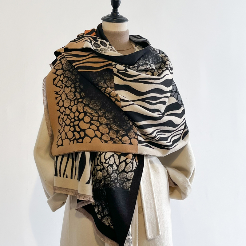OEM Zebra Stripe Pattern Winter Shawls Woven Jacquard Pashmina Scarf W2168 | Mifain 1