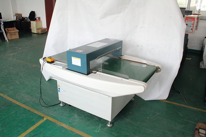 Needle machine 4