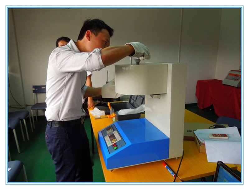 PP and PE Melt Flow Testing Machine - Rubber and Plastic Test Equipment ...