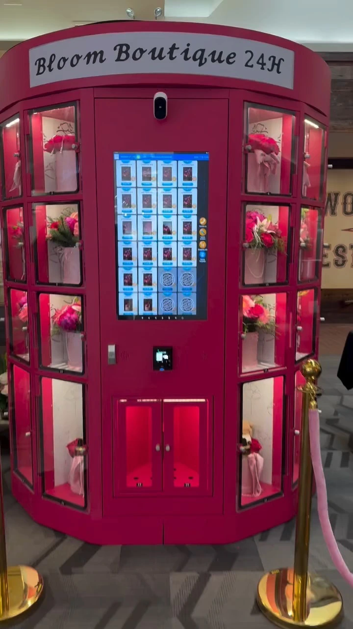 WEIMI Handmade craft vending machine with 18-month warranty and 24/7 support, ensuring smooth operation and customer satisfaction.