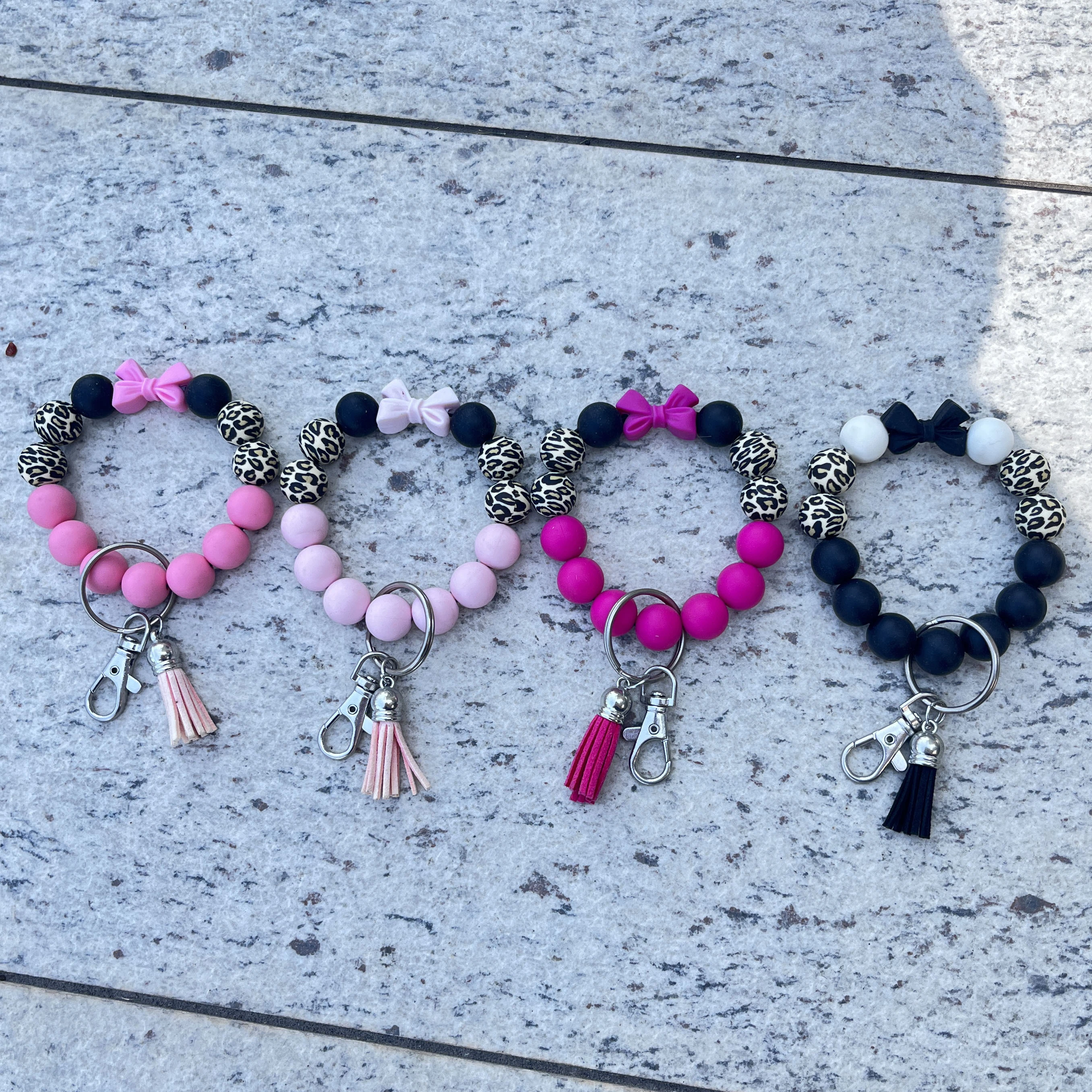 DIY Leopard Silicone Beads Bowknot Bracelet Keychain with Tassel 1