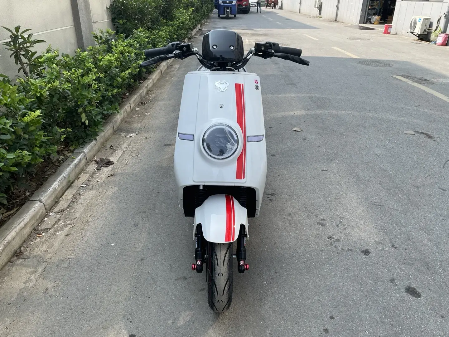 Chonghong Electric Superbike ≤95kg Without BatteryFor Sale 2