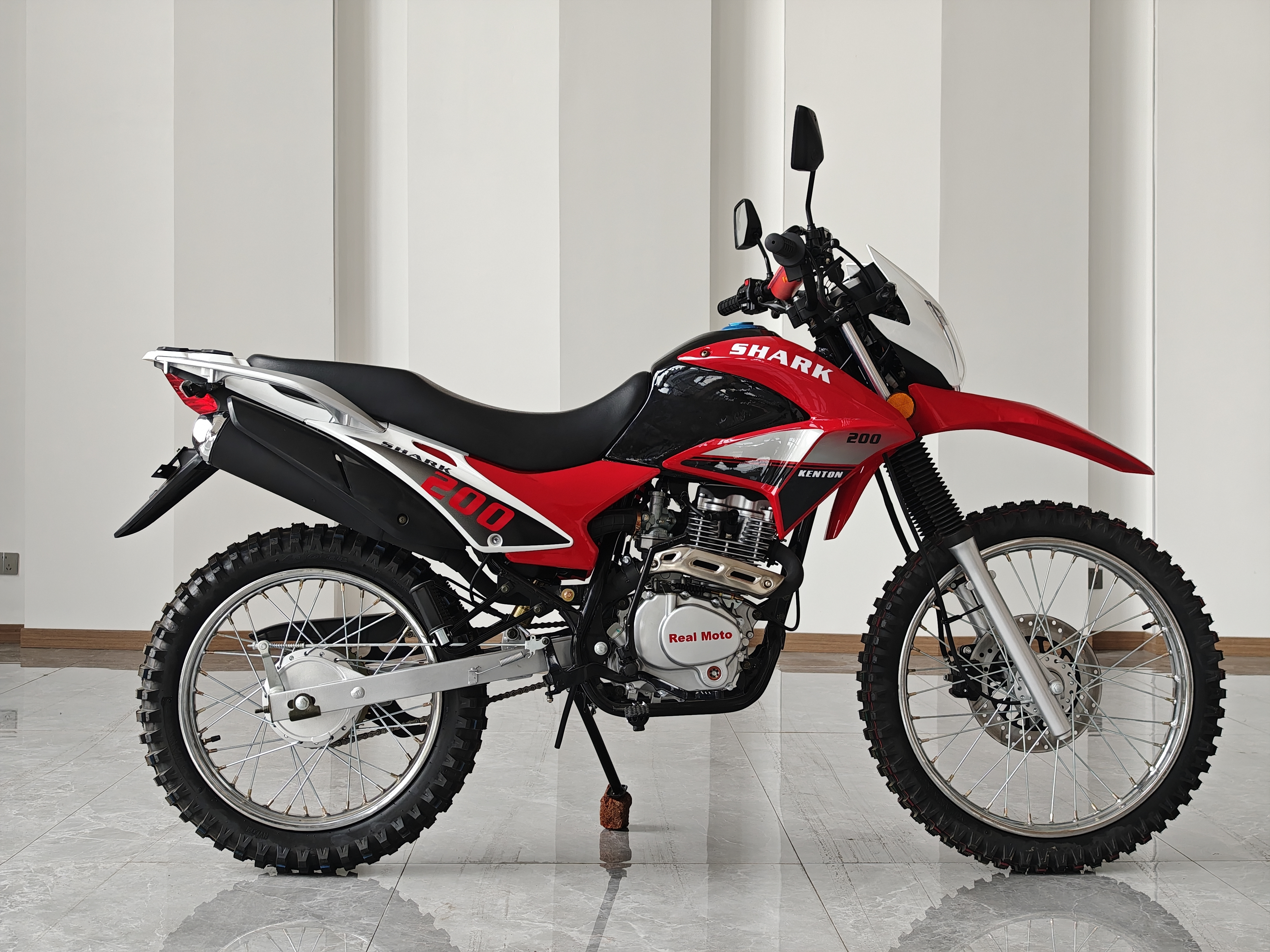 Chonghong Car Manufacturer for Sale 7