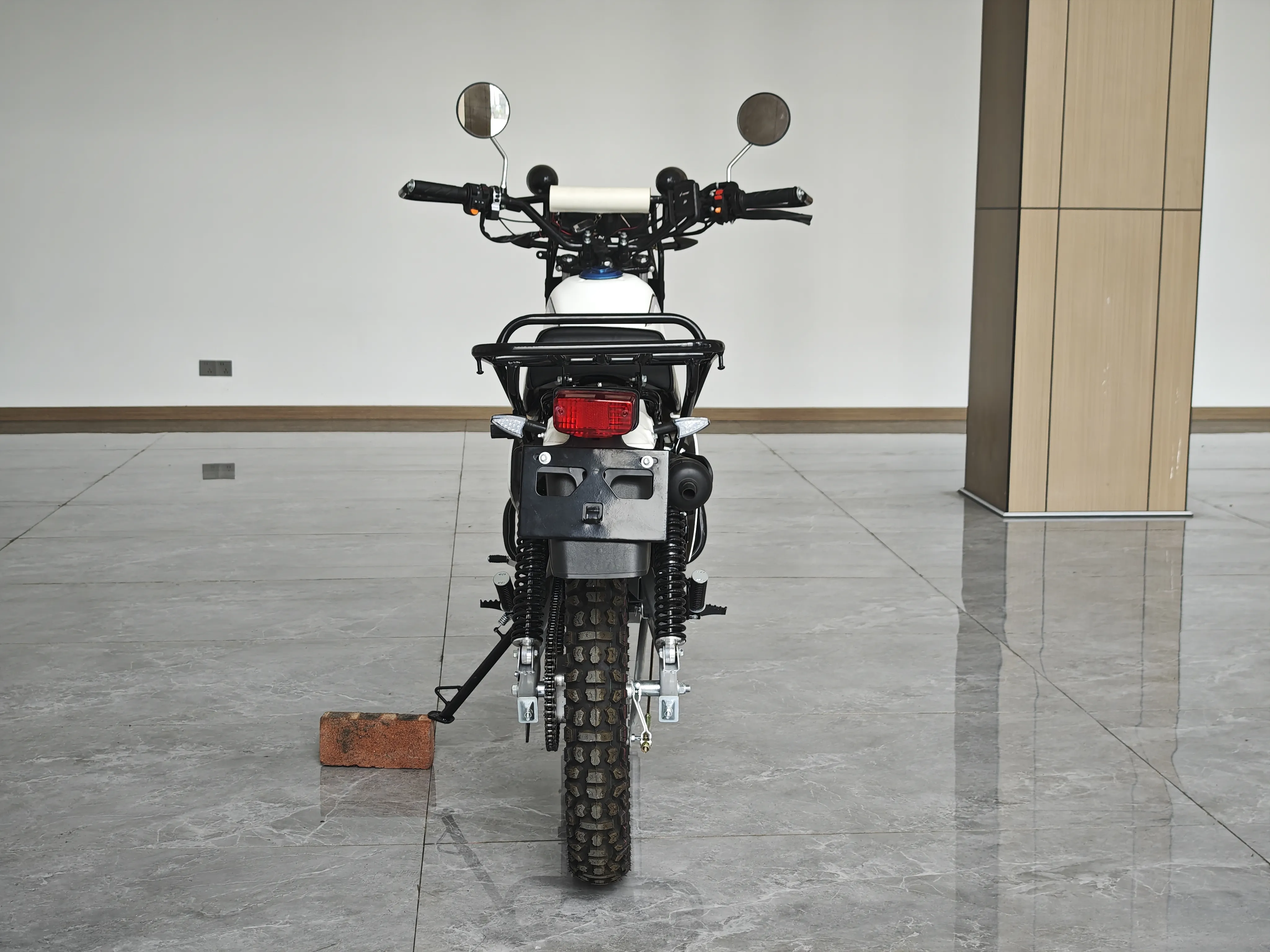 Used Ev Cars by Chonghong 7