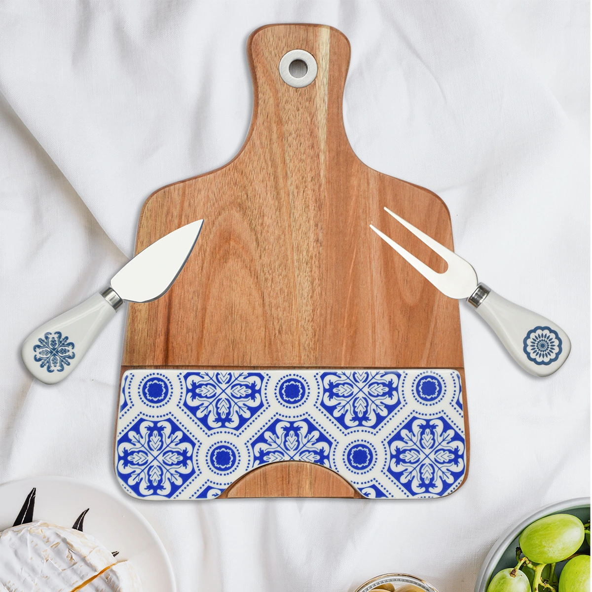 Ensemble planche à découper et couteau à fromage en céramique et bois d&#39;acacia avec manche, vendu en gros. 1