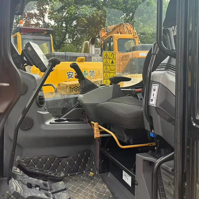 Large Track Hoe Company 3