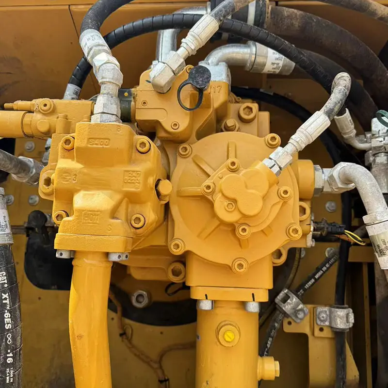 High-quality Caterpillar Long Reach Excavator Supplier 6