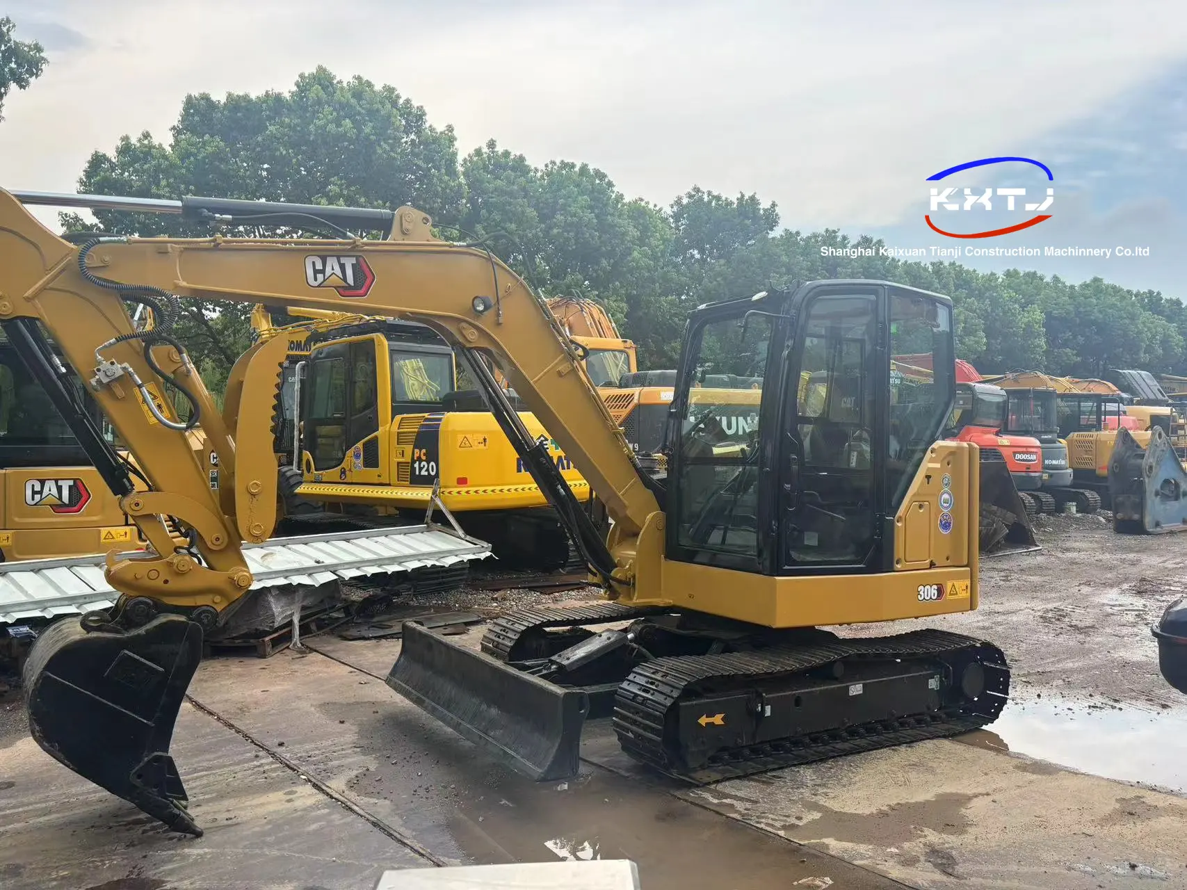 Used Construction Equipment - - KXTJ Excavator 2