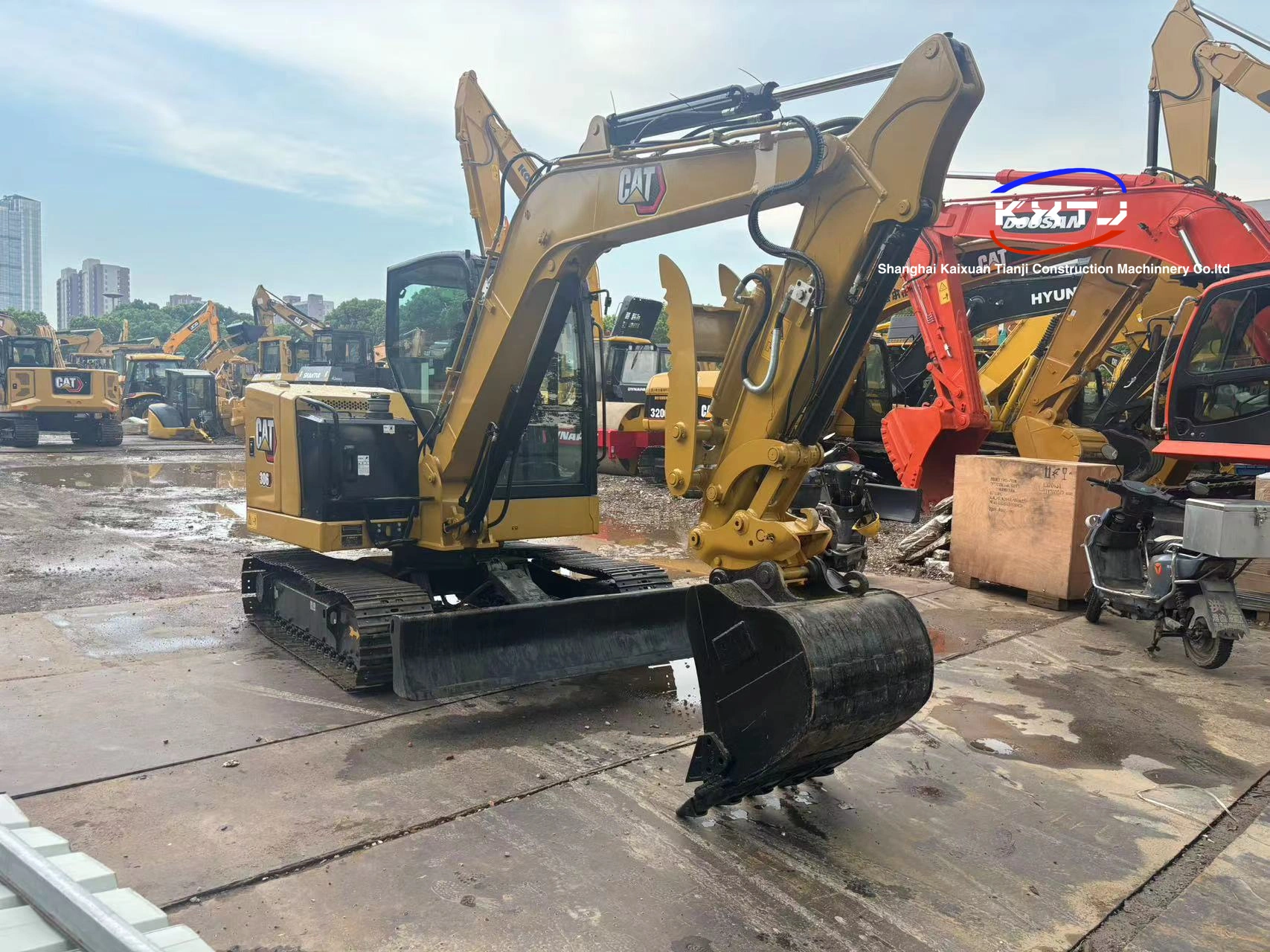 Used Cat 306 Mini Excavator 1