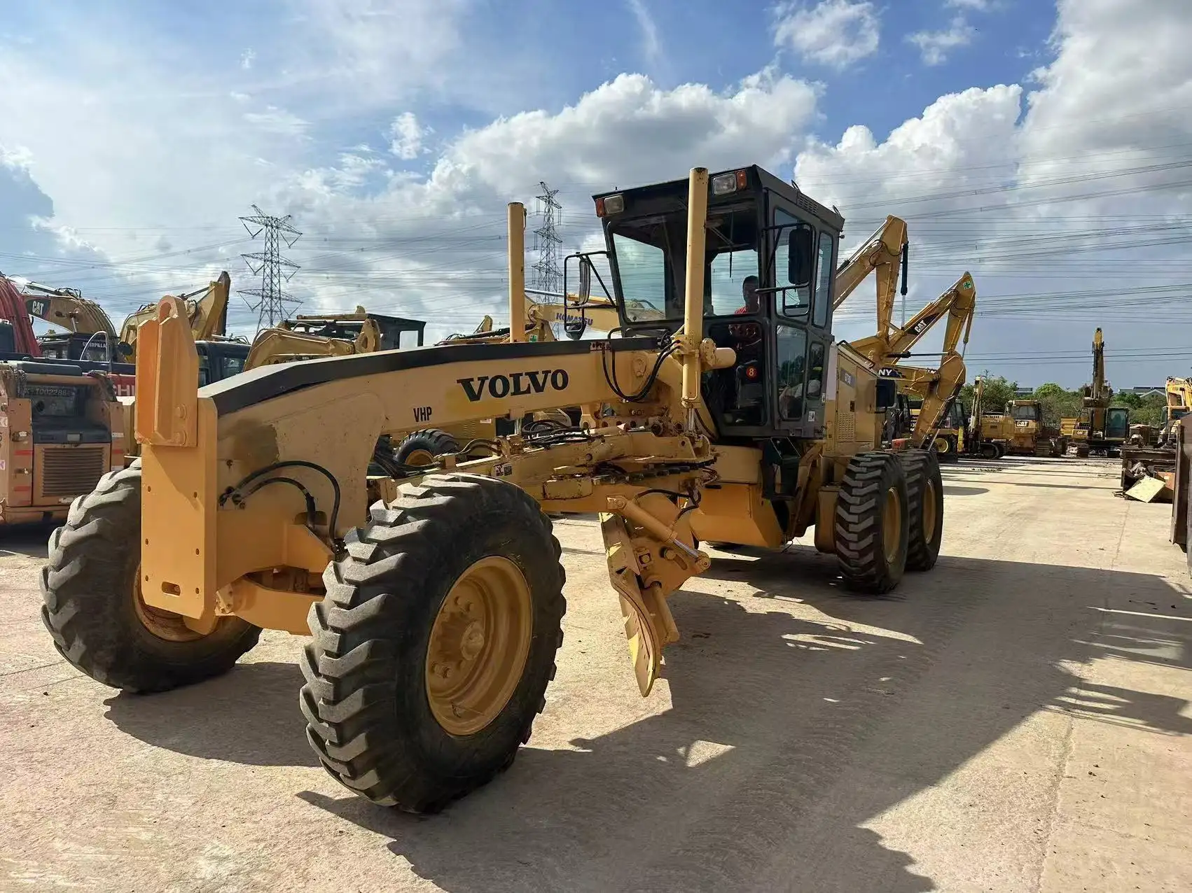 2nd Hand Construction Equipment 15763 KG Within 7daysvendor 2