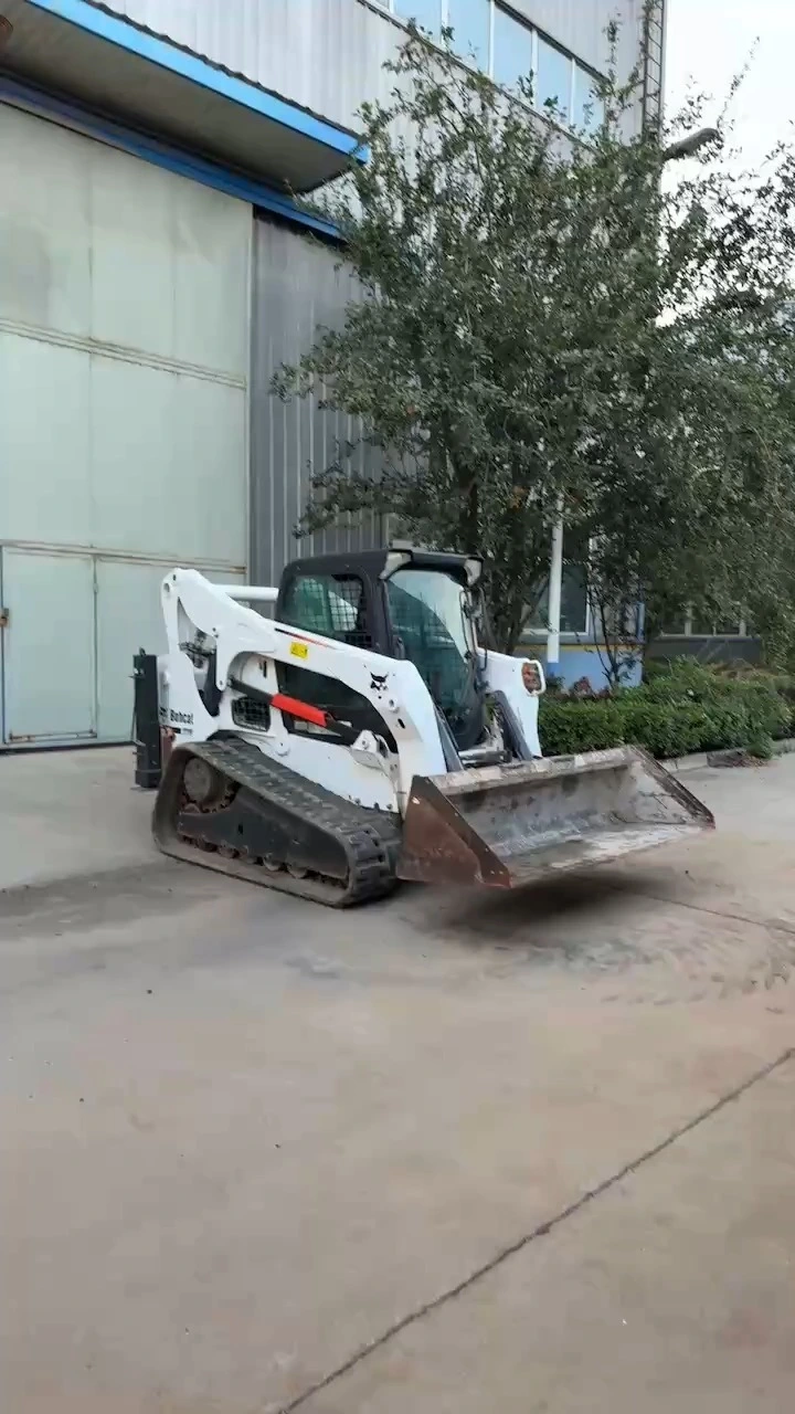 Pala cingolata Bobcat Skid Steer T770 1