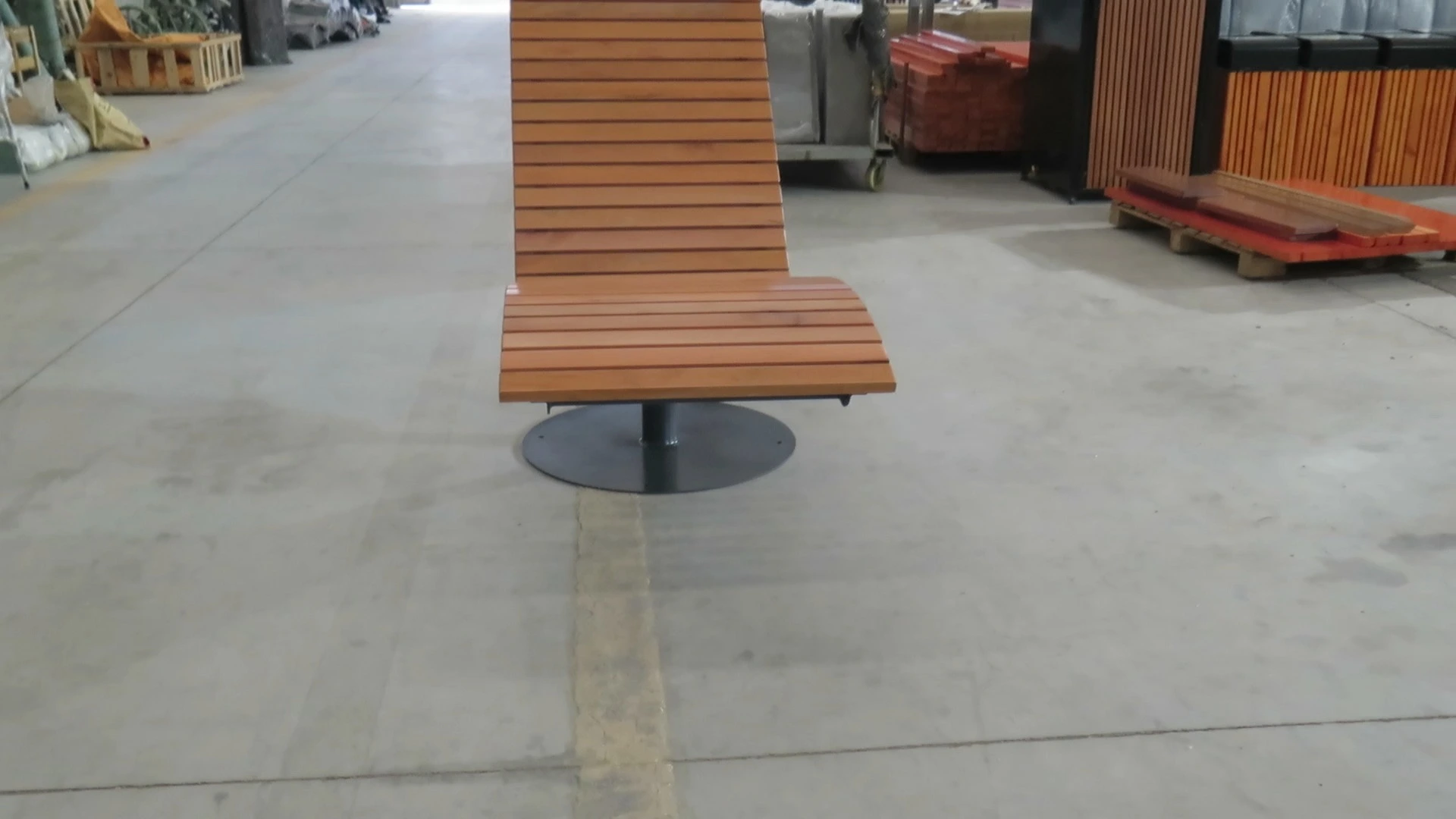 Factory Customized Furniture Outdoor Furniture Chair Pool Beach Sun Lounger Restaurant and Sunbed Swimming Pool Wood Lounger 1