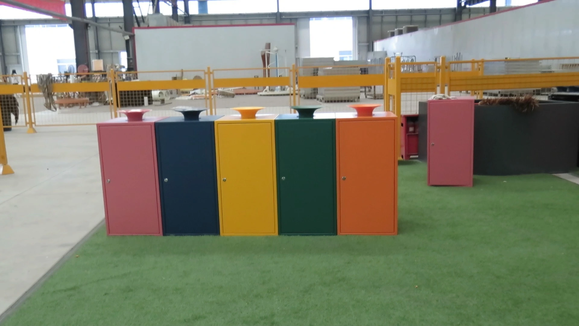 Public Garbage Can 32 40 Gallons Large Outdoor Commercial Use Metal Recycling Litter Bin Steel Trash Can 1