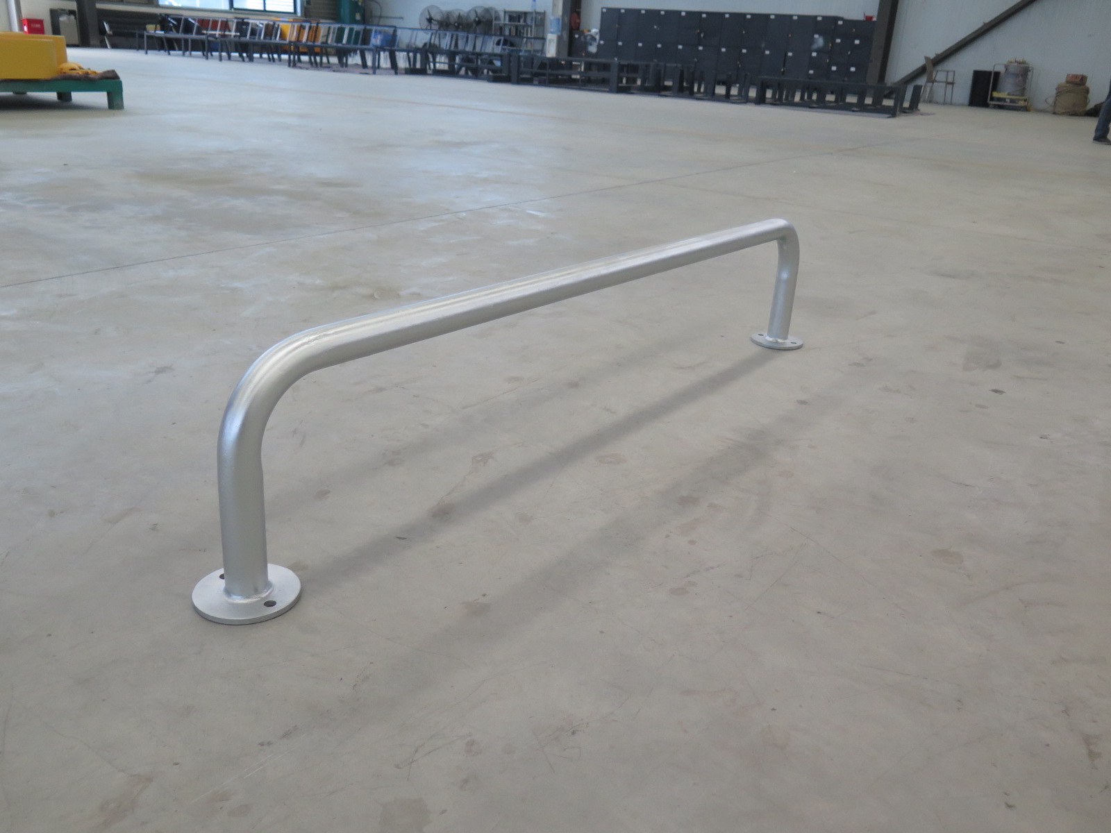 Heavy-Duty U-Shaped Bike Rack, Galvanized Steel Floor-Mounted Bicycle Parking Stand for Public Use 2
