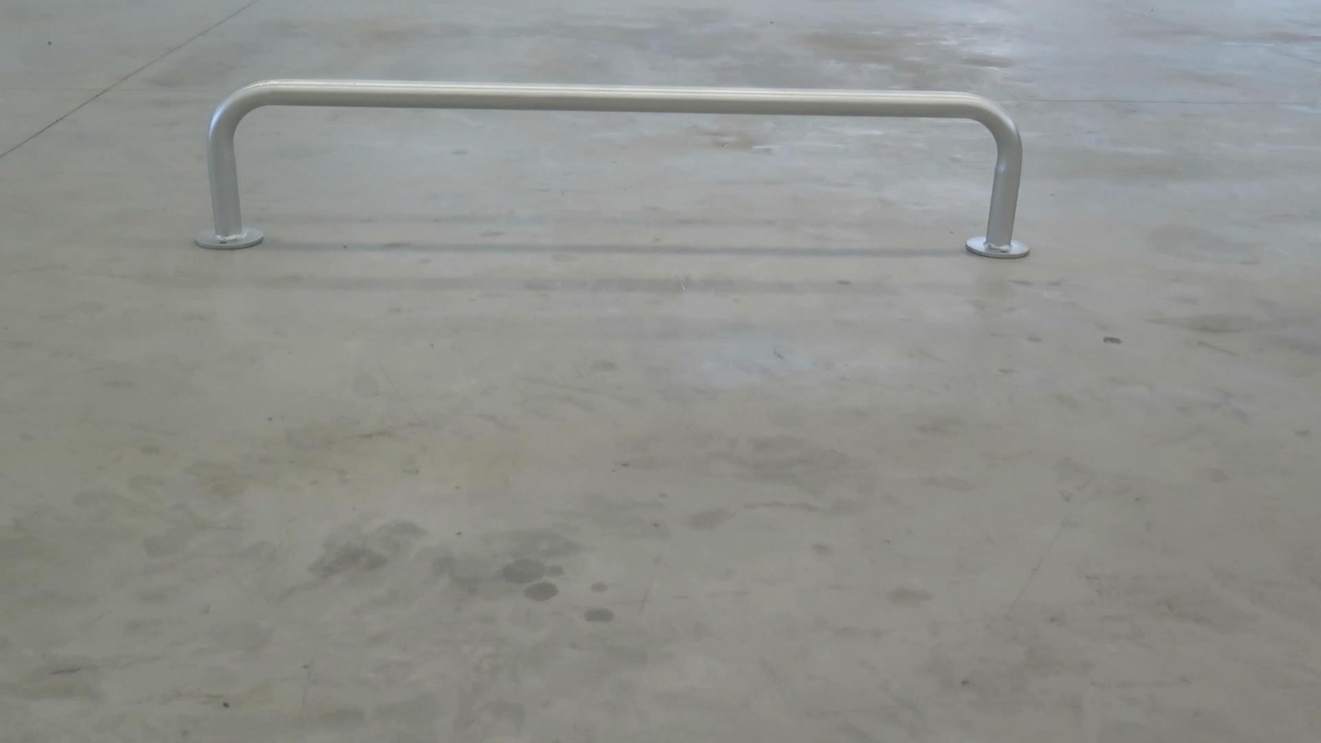 Heavy-Duty U-Shaped Bike Rack, Galvanized Steel Floor-Mounted Bicycle Parking Stand for Public Use 1