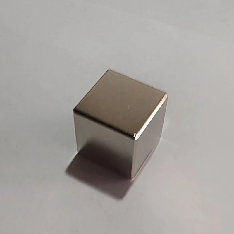 F25x25x25mm Block Ndfeb Magnet mit NiCuNi SM-03152013 1
