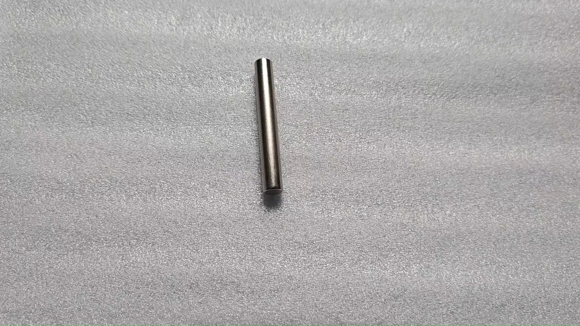 SM-03152028 Cylindriske stærke NdFeB-magneter med NiCuNi- og Zn-belægninger 1