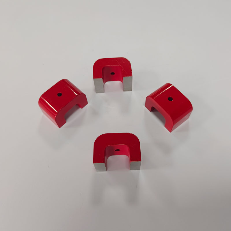 SM-047899  Painted Red AlNiCo U-Shaped Horseshoe Magnets 45×30×30mm with a Φ5mm mounting hole 4