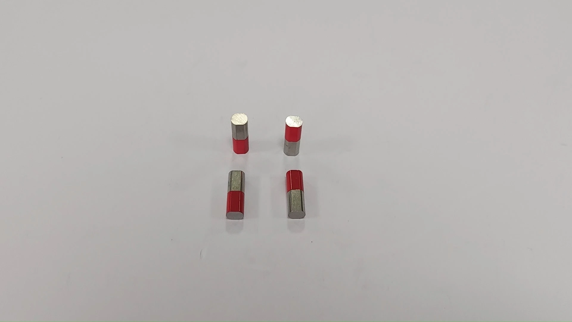 SM-0478102 Half-Red-Painted AlNiCo Cylinder Magnets D8.3(7.35)×23.5mm, Polarity-Marked Sintered Rod Magnets for Education & Precision Applications 1