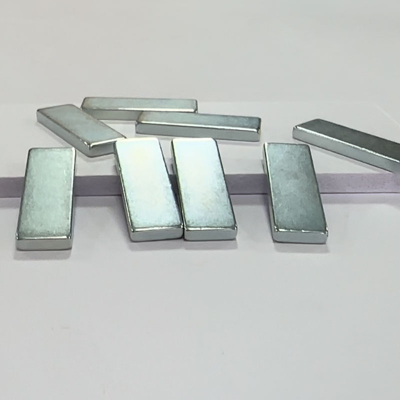 SM-03152048 N40H neodimijski blok magnet 30x10x3mm, pocinčani jaki rijetkozemni NdFeB magnet 2