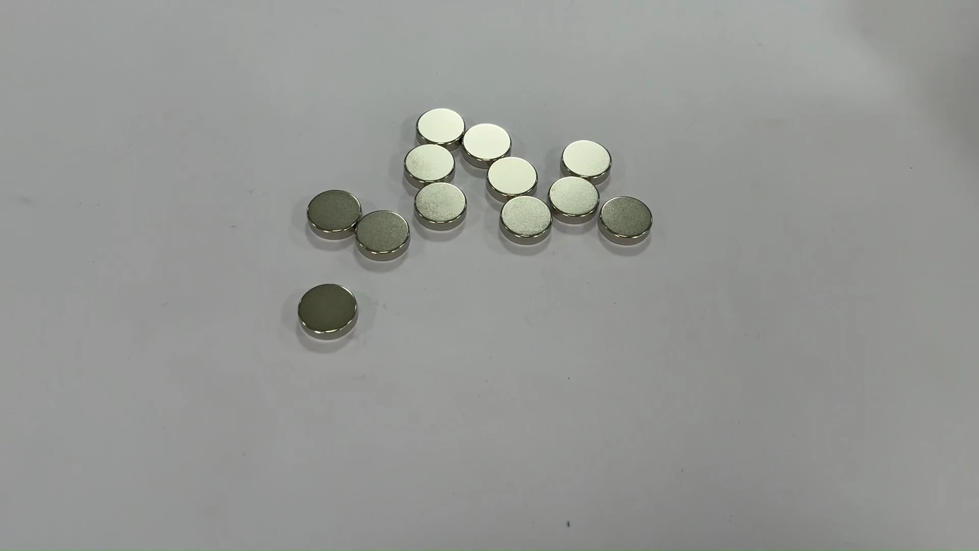 SM-03152052 D20x5mm N50 neodym rund magnet, höghållfast NiCuNi-pläterad sällsynta jordartsmetaller skivmagnet 1