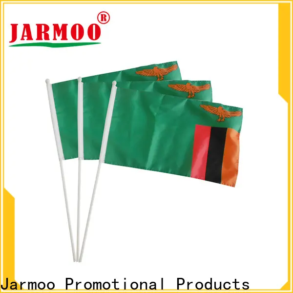Jarmoo poniendo banderas verdes directamente venta en venta 1