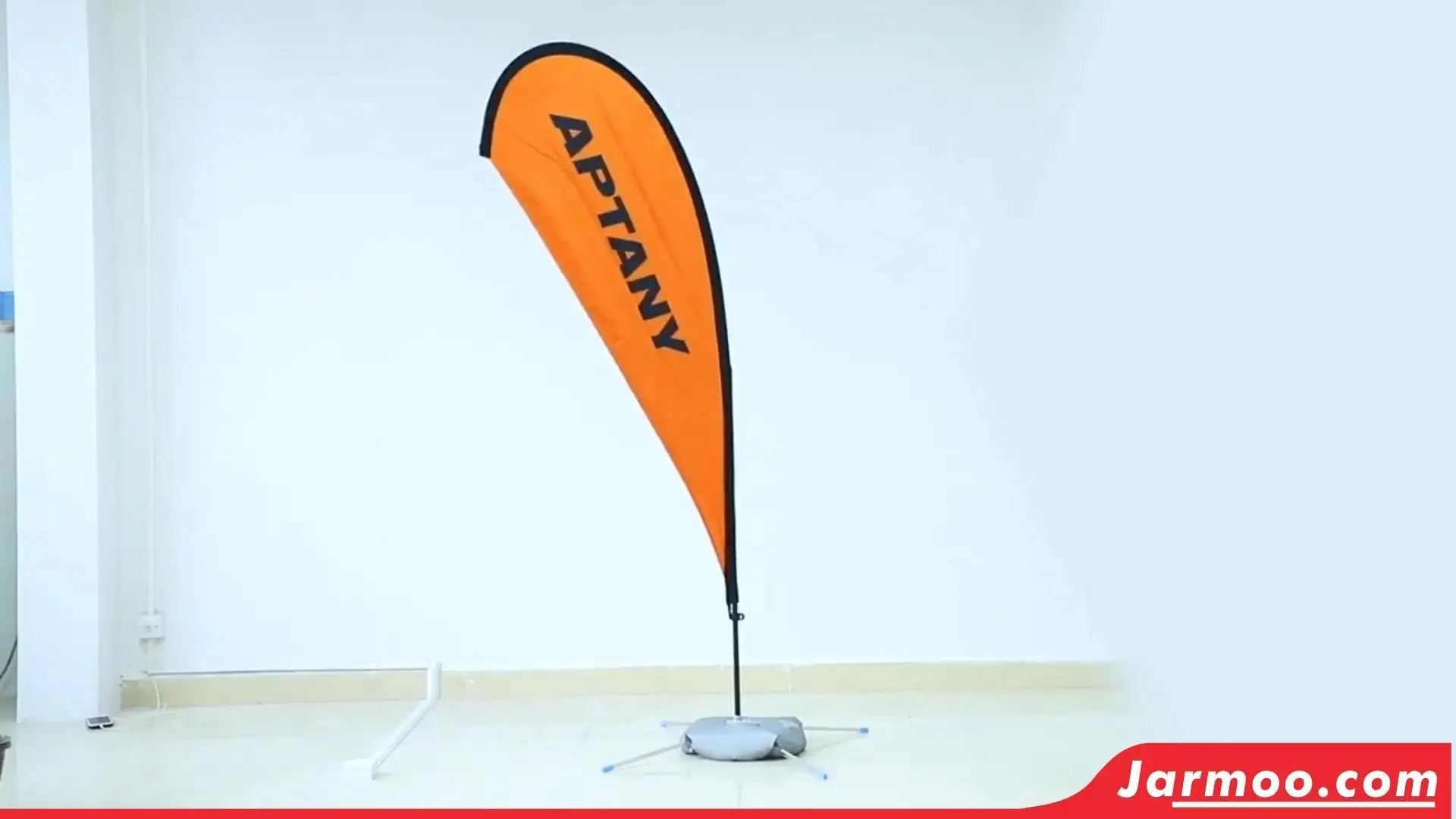 feather flags with pole