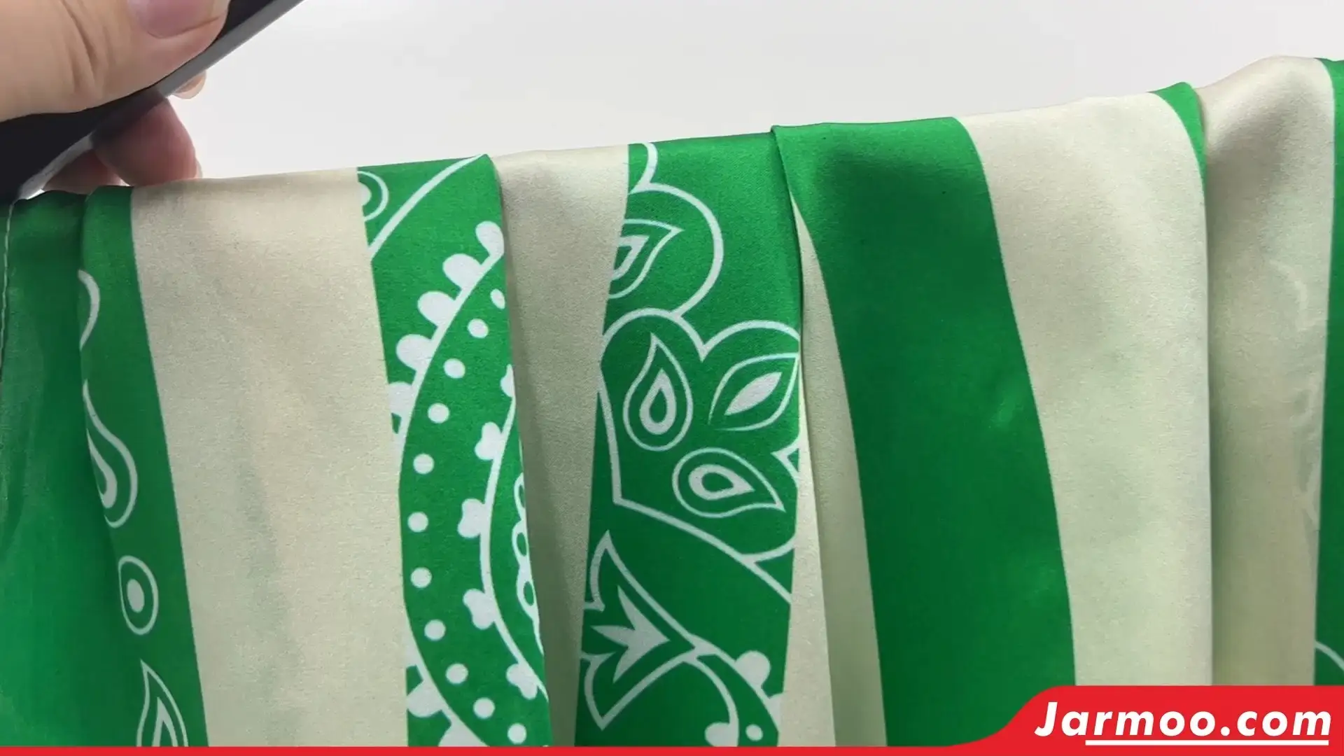vrai bandana en soie
