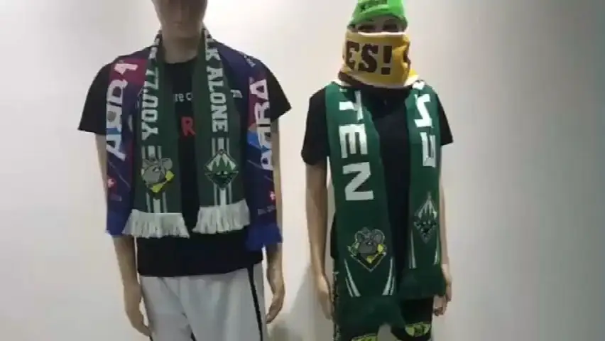 Custom Fans Scarfs Printing Sport Team Knitted Acrylic Football Scarf 1