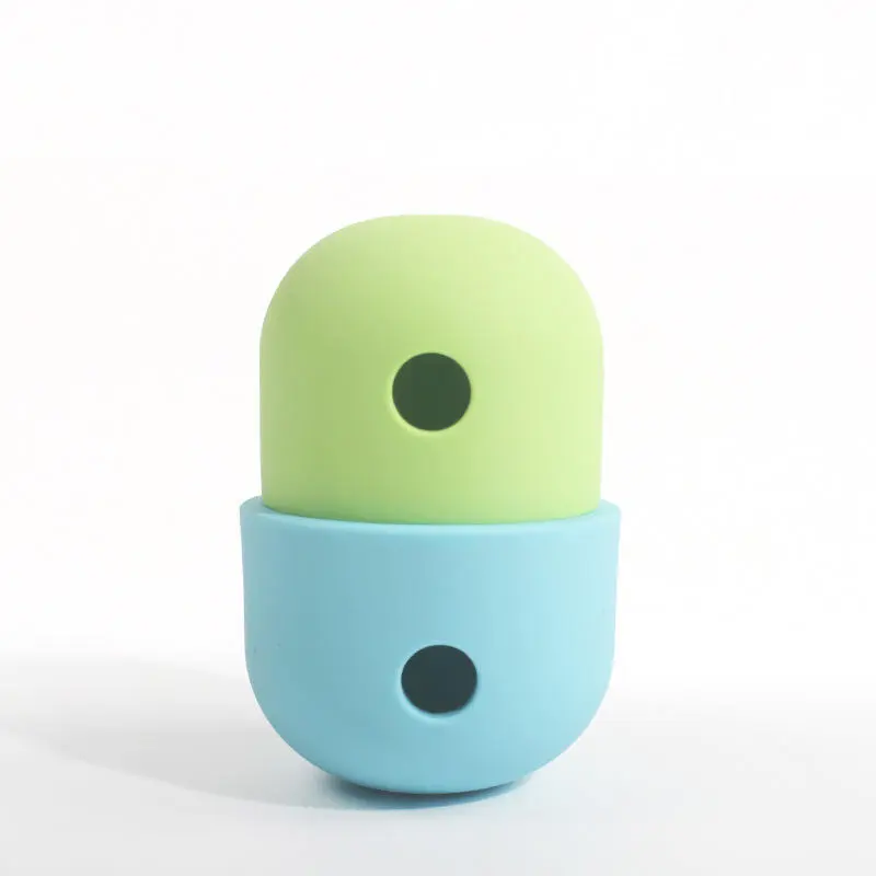 Interaction Dog Toys Leaking Food Ball With Silica For Dog playing-Xinchen 1