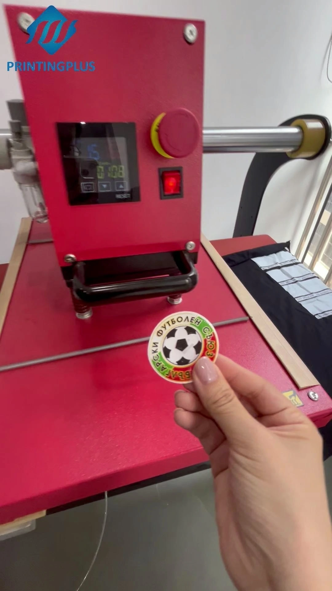 60cm Width Silicon UV Printer Coat of Arms for High-Quality Printing 1