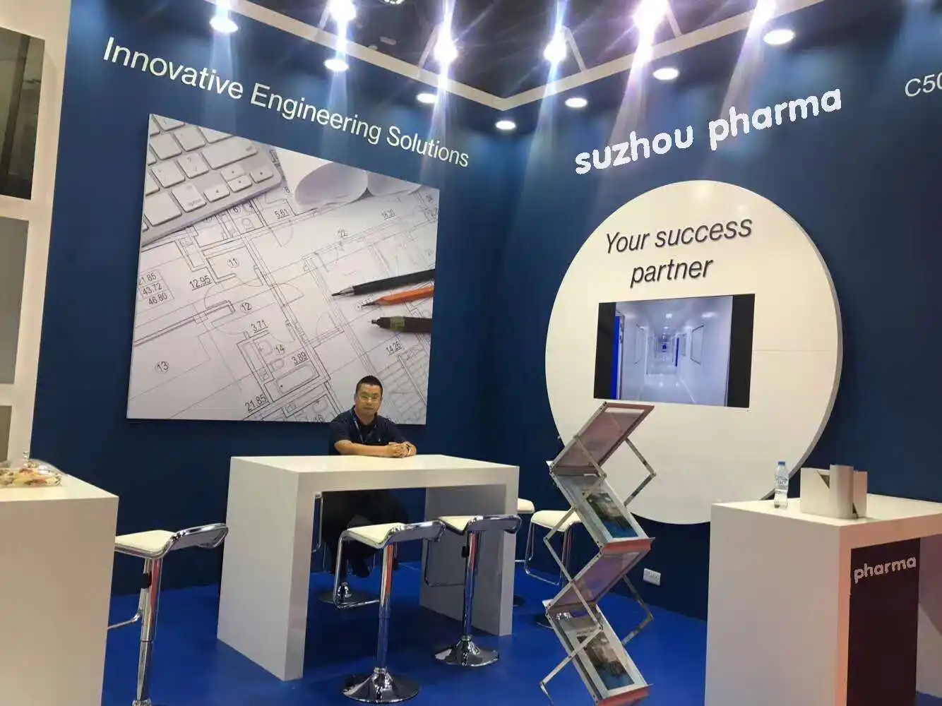 PHARMA exquisite Aluminium-Doppeltür-Großproduktion für Kräuterfabrik 8
