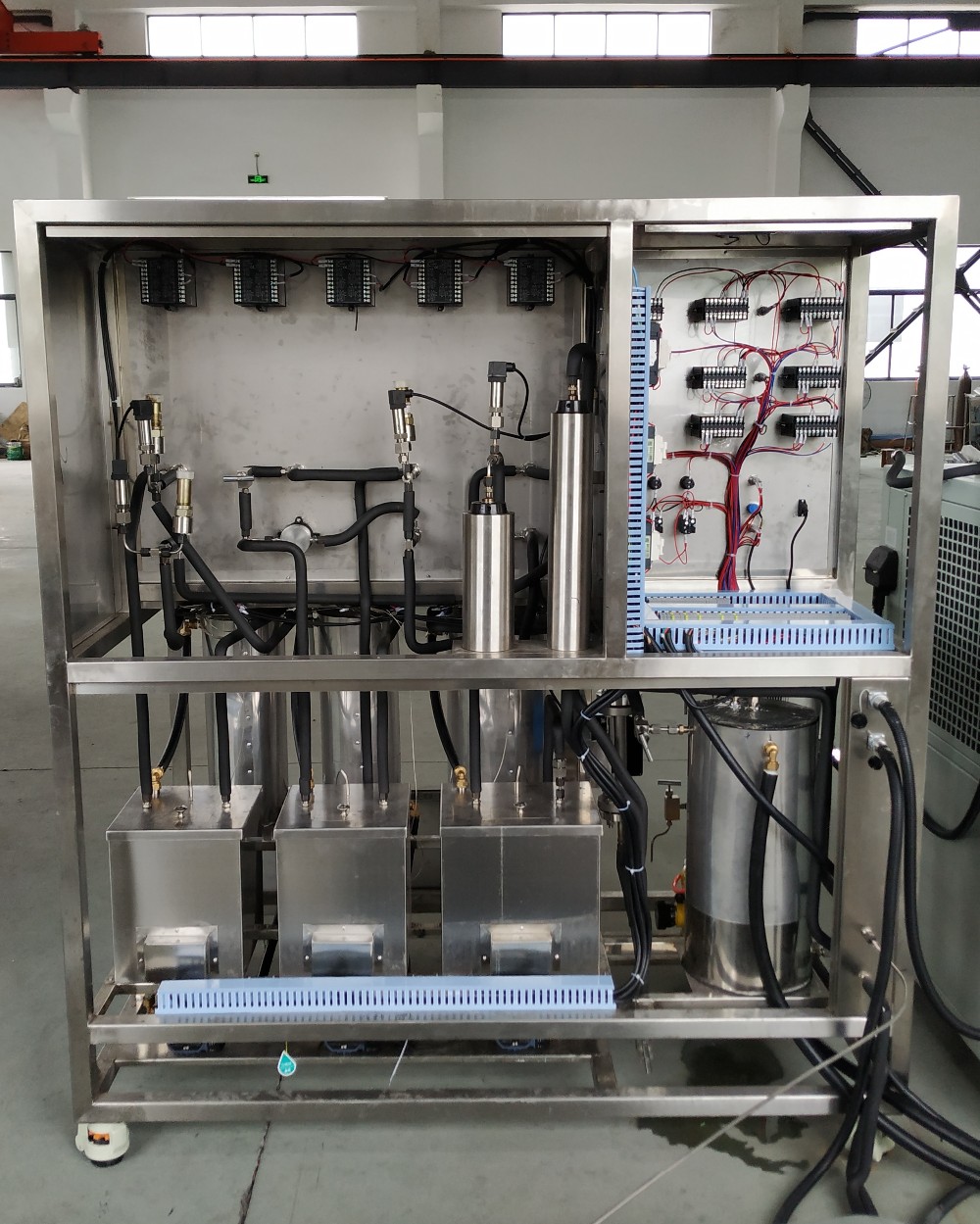 product-PHARMA-miniEuropean Standard CO2 Extraction Machine Supercritical for CBD-img
