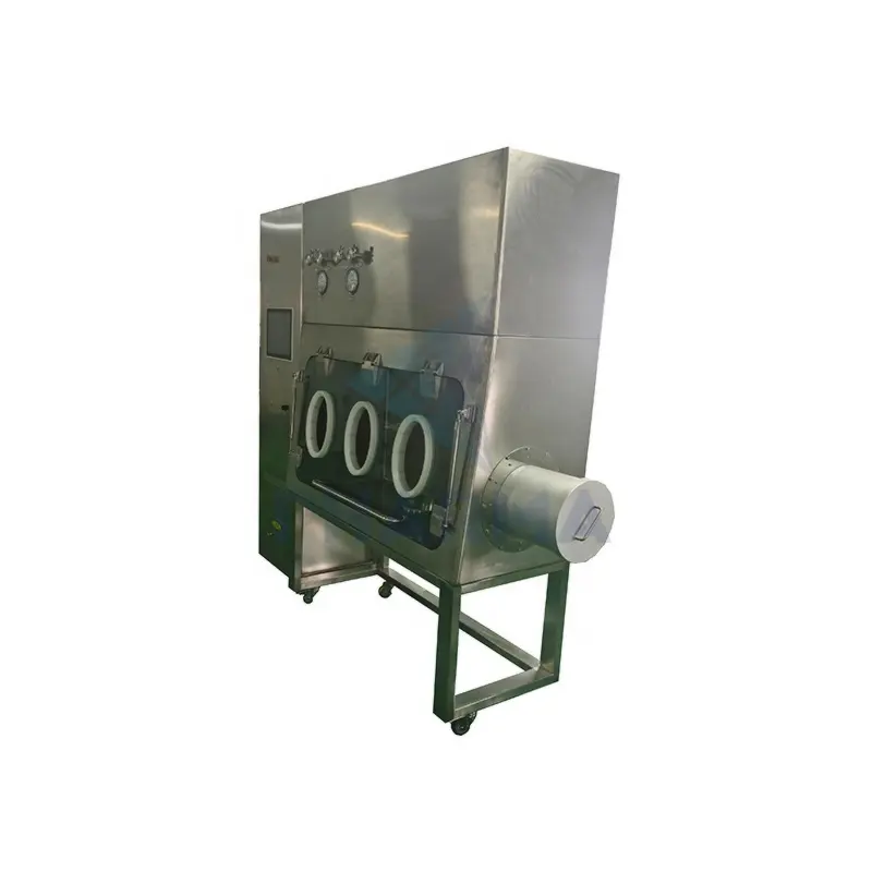 Laboratoire en salle blanche utilisant un bio-isolateur stérile VHP 1