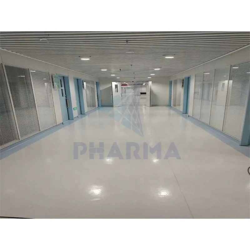 Salle blanche de laboratoire IOS 5-9 personnalisée selon la norme GMP 4