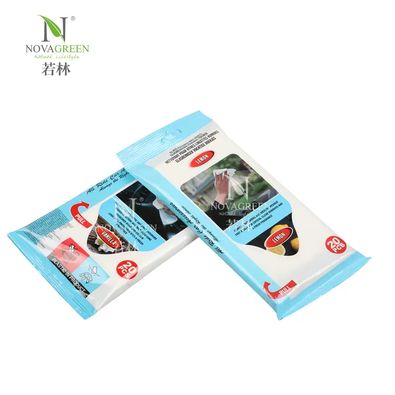 Lingettes pour nettoyer la voiture 1