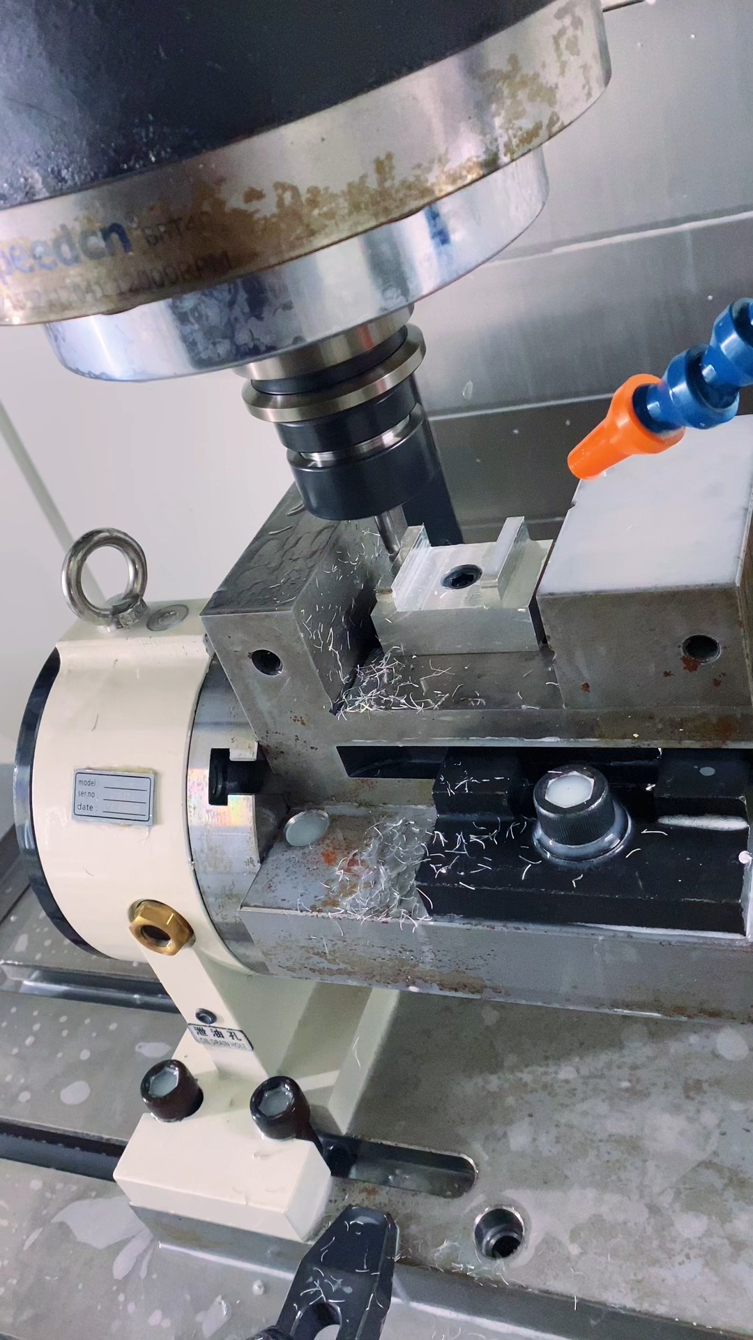 Højpræcision tilpasset CNC-bearbejdning Medicinske instrumentdele Printerdele Motorcykeldele Maskindele Apple Watch Case 1
