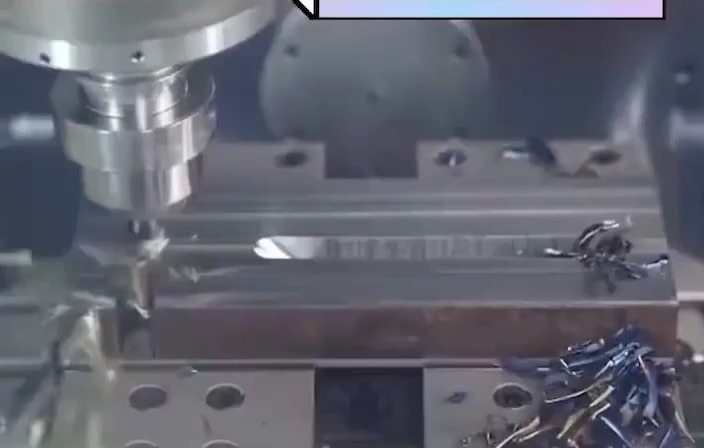 주문 금속은 5개의 축선 CNC 맷돌로 가는 프로토타이핑 알루미늄 OEM 정밀도 성분을 조각냅니다 1