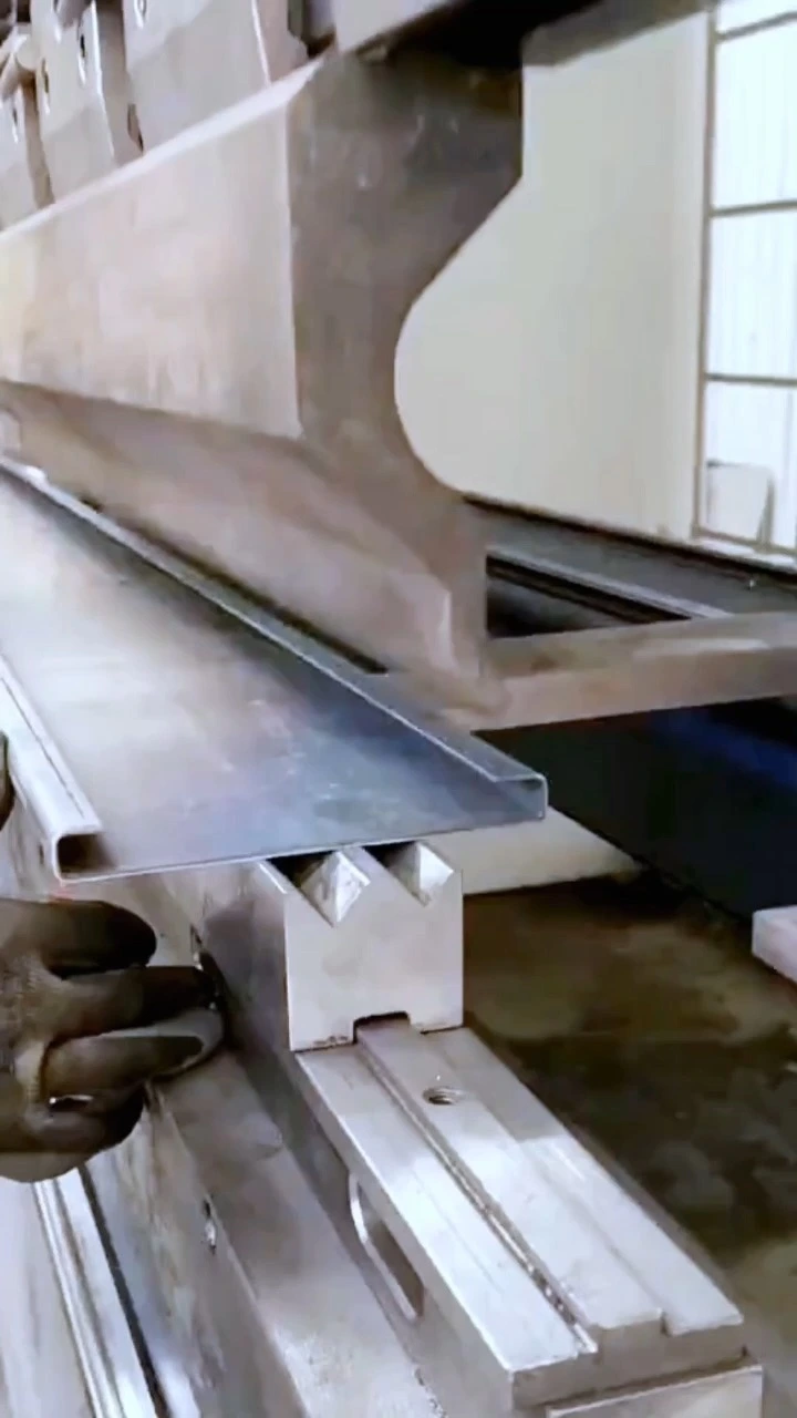 OEM Industrial Sheet Metal Fabrication Stamping Bending Laser Service Sheet Metal Working 1