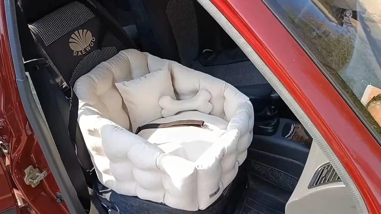 Factory Customized Comfortable Luxury Dog Car Seat Booster With Pillow and Bone Safely Travel Dog Bed 1