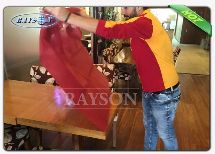 Clean / Soft and Non Toxic SBPP TNT Non Woven TableCloth 45GSM / 50GSM / 60GSM 1