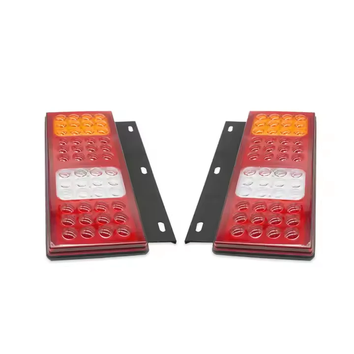 BAOBAO  12V-24V  Auto taillight led truck tail light for Truck Trailer BB702 1