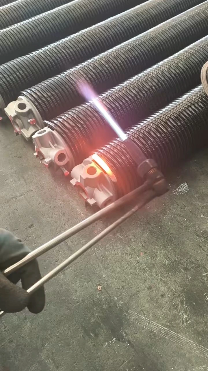 Muelle de torsión para persianas enrollables industriales | Alta resistencia y uso intensivo | Longitud personalizada 1