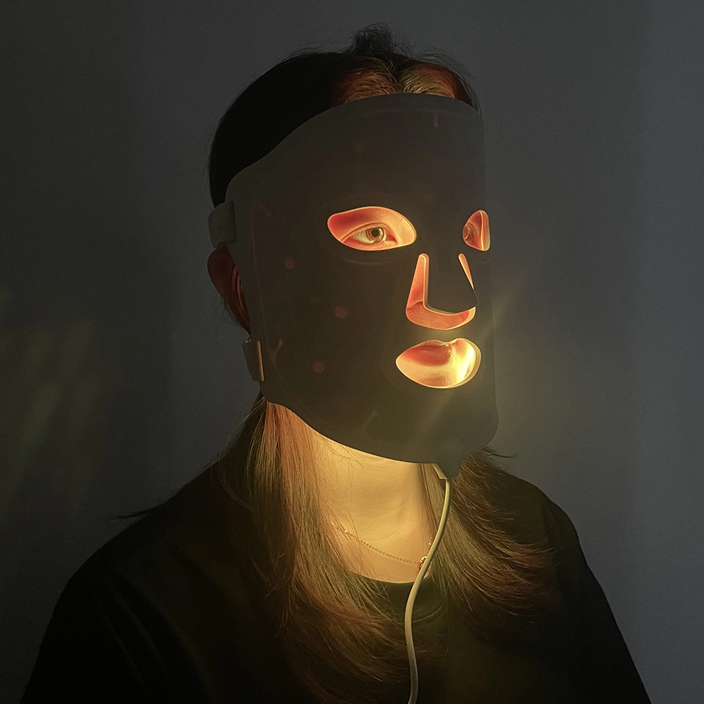 Máscara-05 Máscara LED Terapia de fotones de luz roja Silicona LED Belleza Facial Infrarrojo Producto de cuidado de la piel Terapia de luz roja con cuatro colores 1