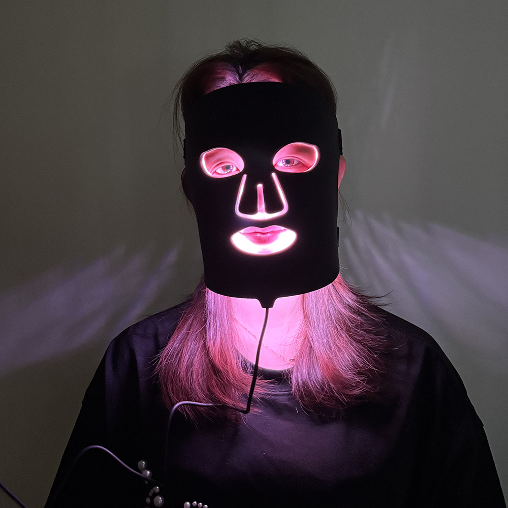 MASK-06 Newly launched red light therapy mask 4 Color Led Face Mask Customize Face Spa Machine Led Light Face Mask 5