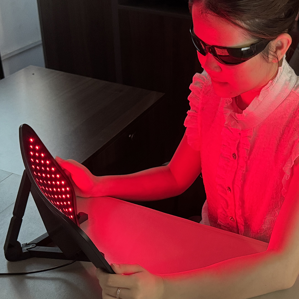 iLUXRED-MT120 Infrarot-Lichttherapie-Wickel Ganzkörper-LED-Gesichtsgürtel Rotlichttherapie-PDT-Gerät 2
