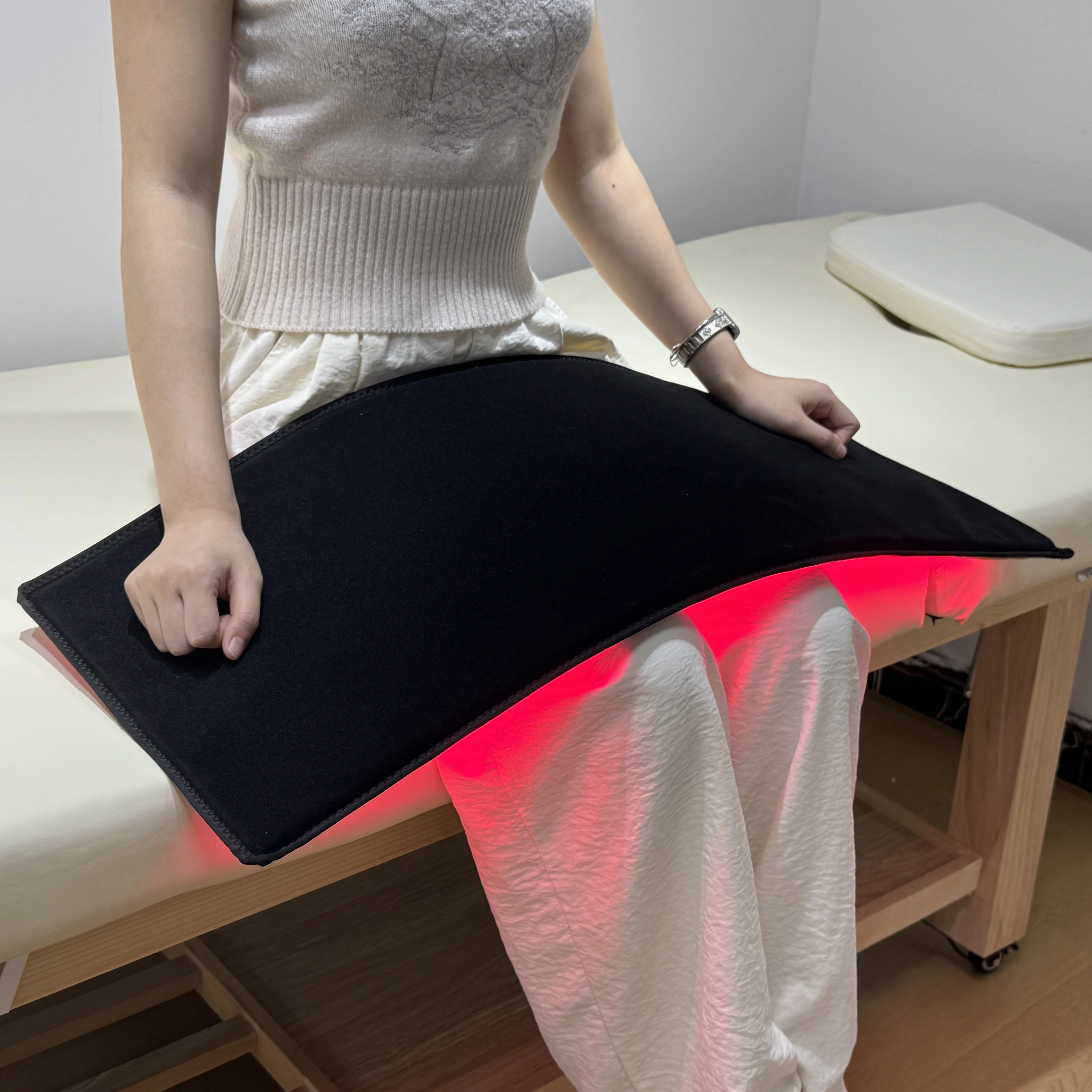 iLUXRED - Manta de cama para terapia de luz roja de alta calidad (660 nm y 850 nm), con chip LED 3 en 1, para uso doméstico y alivio del dolor. 1