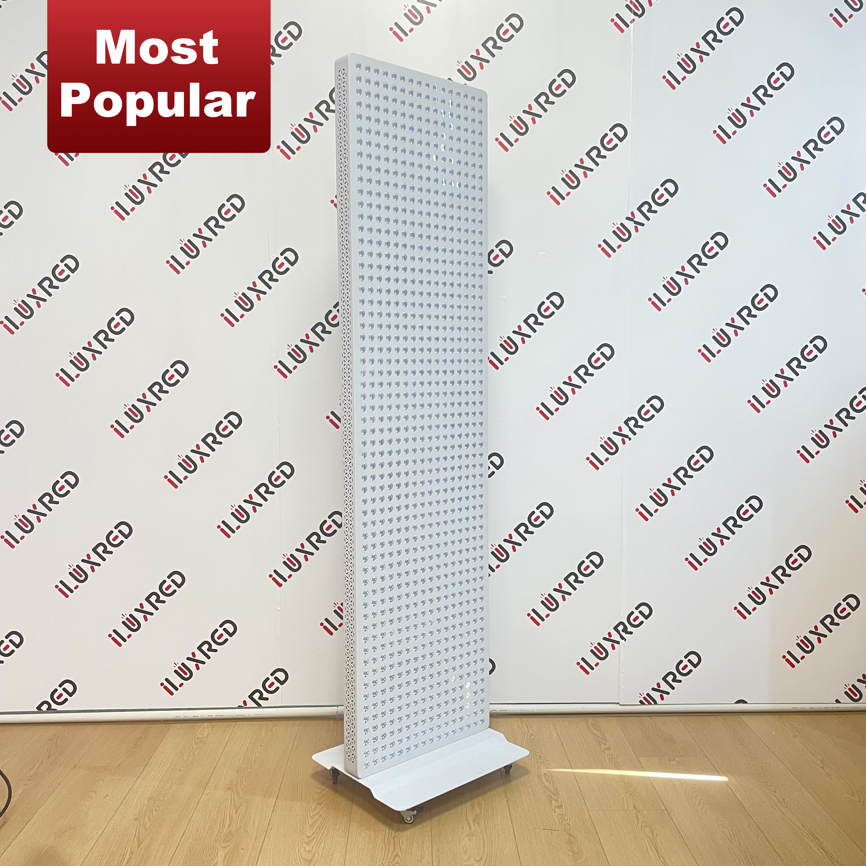 Panel de terapia de luz roja ajustable para cuerpo completo de 5000 W con soporte y enchufe estadounidense para tratamiento del acné. 1