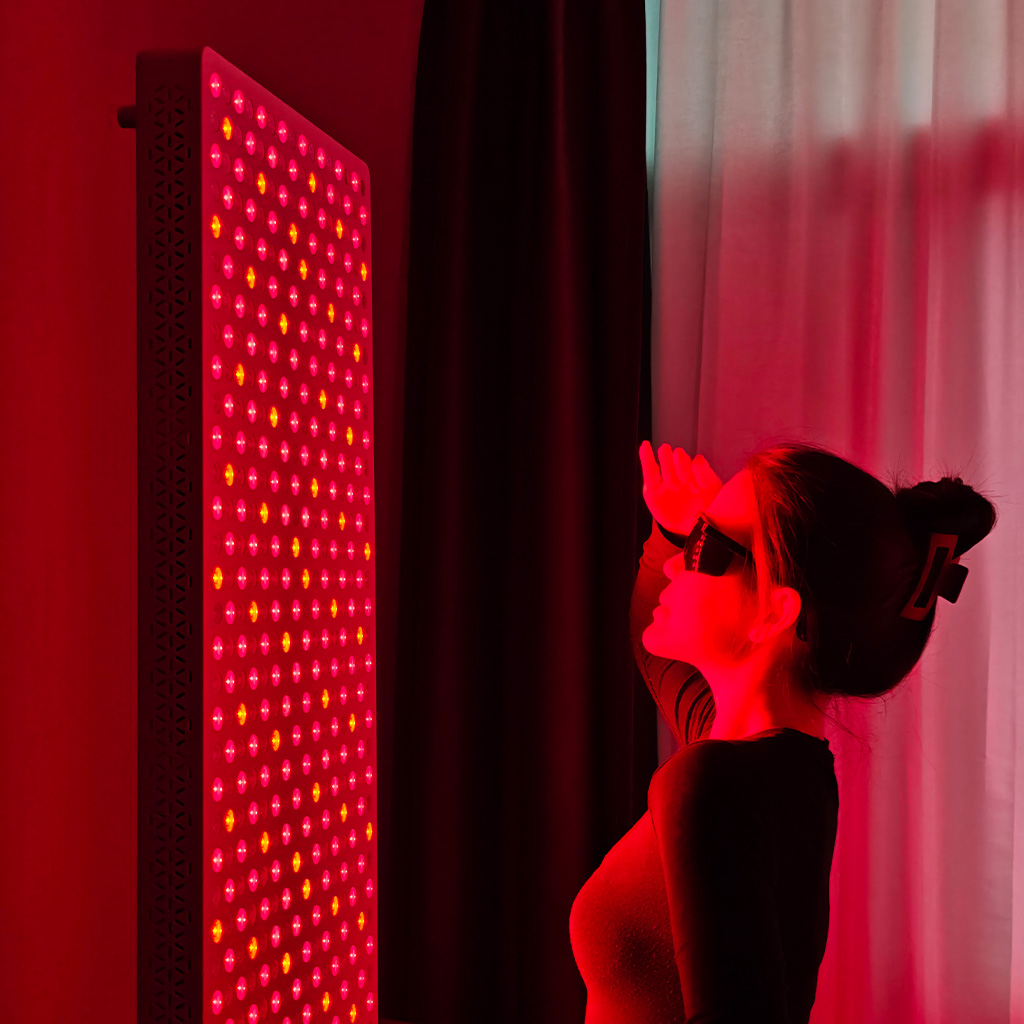 ILUXRED X5000 Red Infrared Panel for Large Irradiance >170mw/cm2 LED Light Therapy  Panel Device with Bracket 2